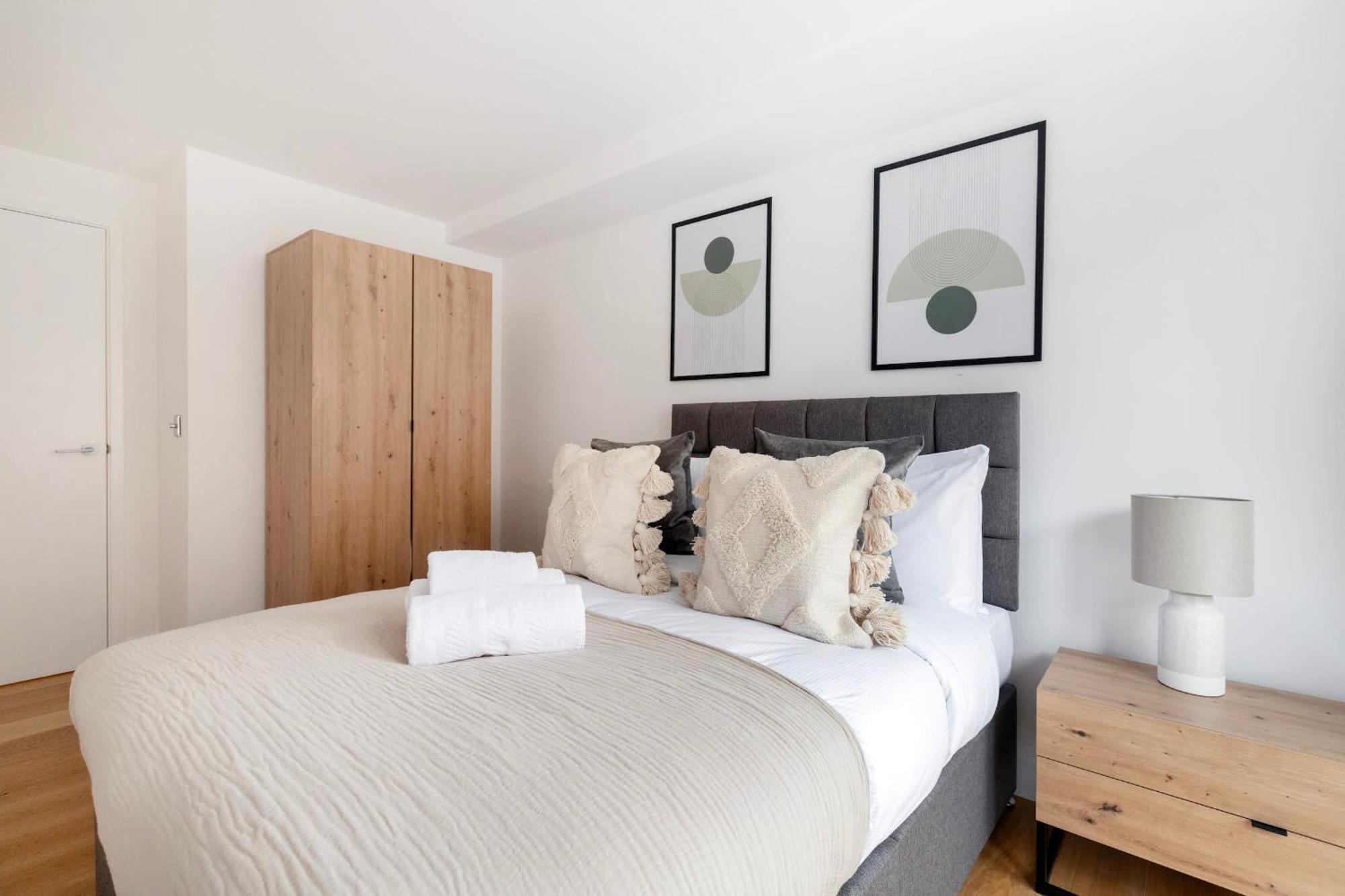 Fitzrovia With Balcony - Cityapartmentstay Λονδίνο Εξωτερικό φωτογραφία