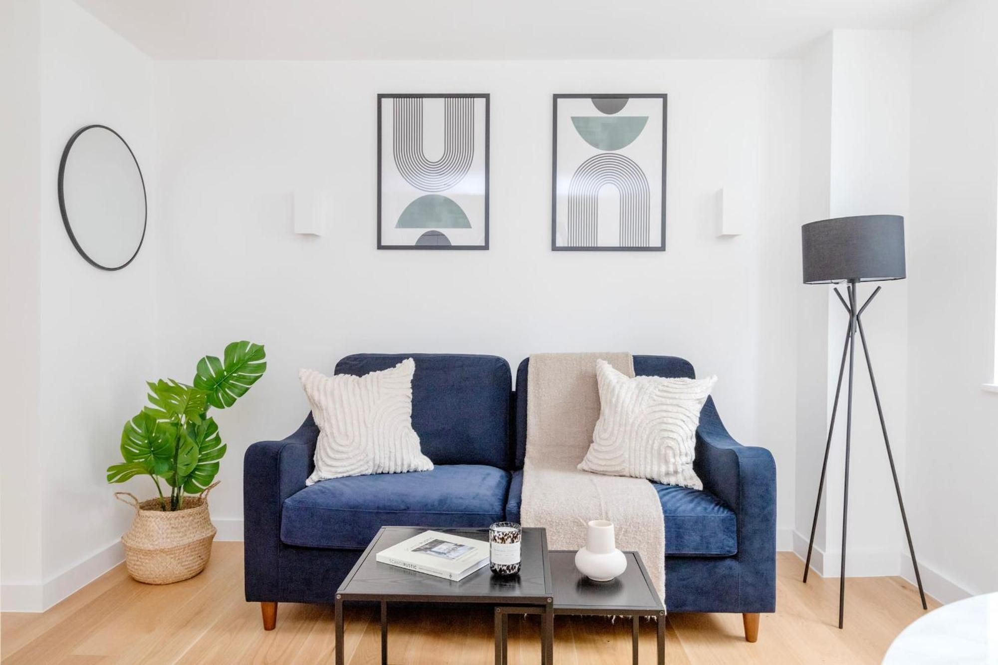 Fitzrovia With Balcony - Cityapartmentstay Λονδίνο Εξωτερικό φωτογραφία